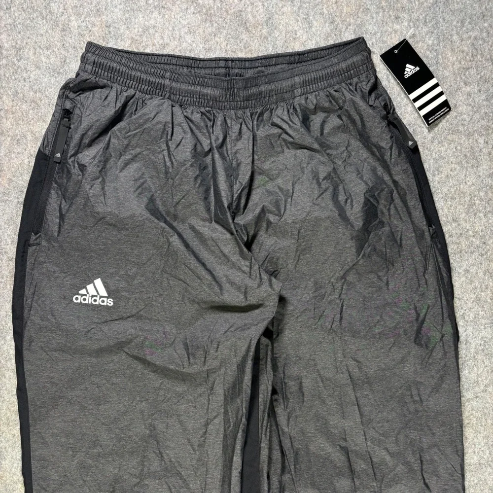 adidas men swindbreaker